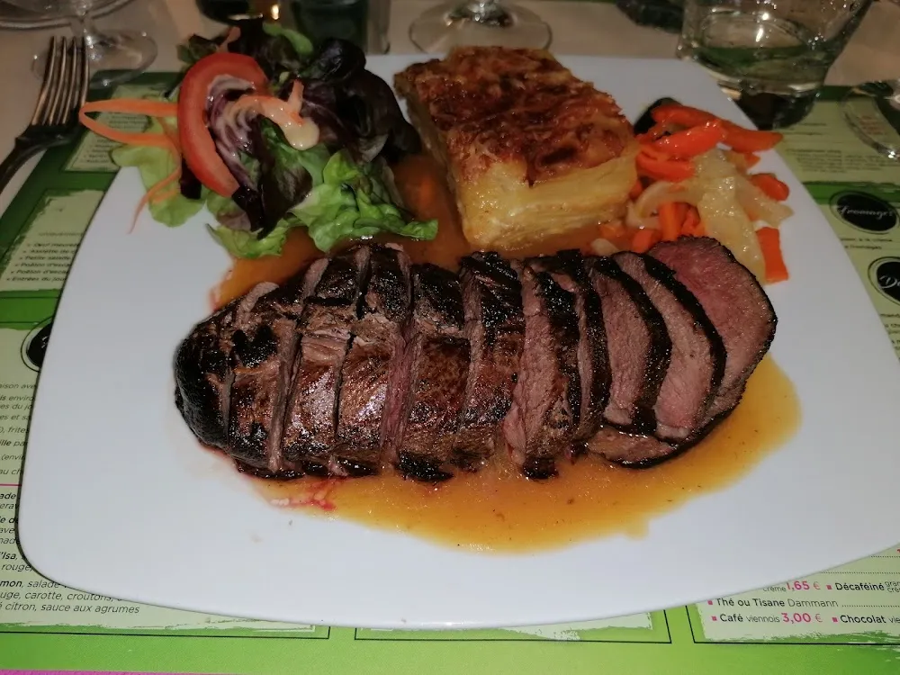 Magret de Canard Sauce Orange Grattin Dauphinois